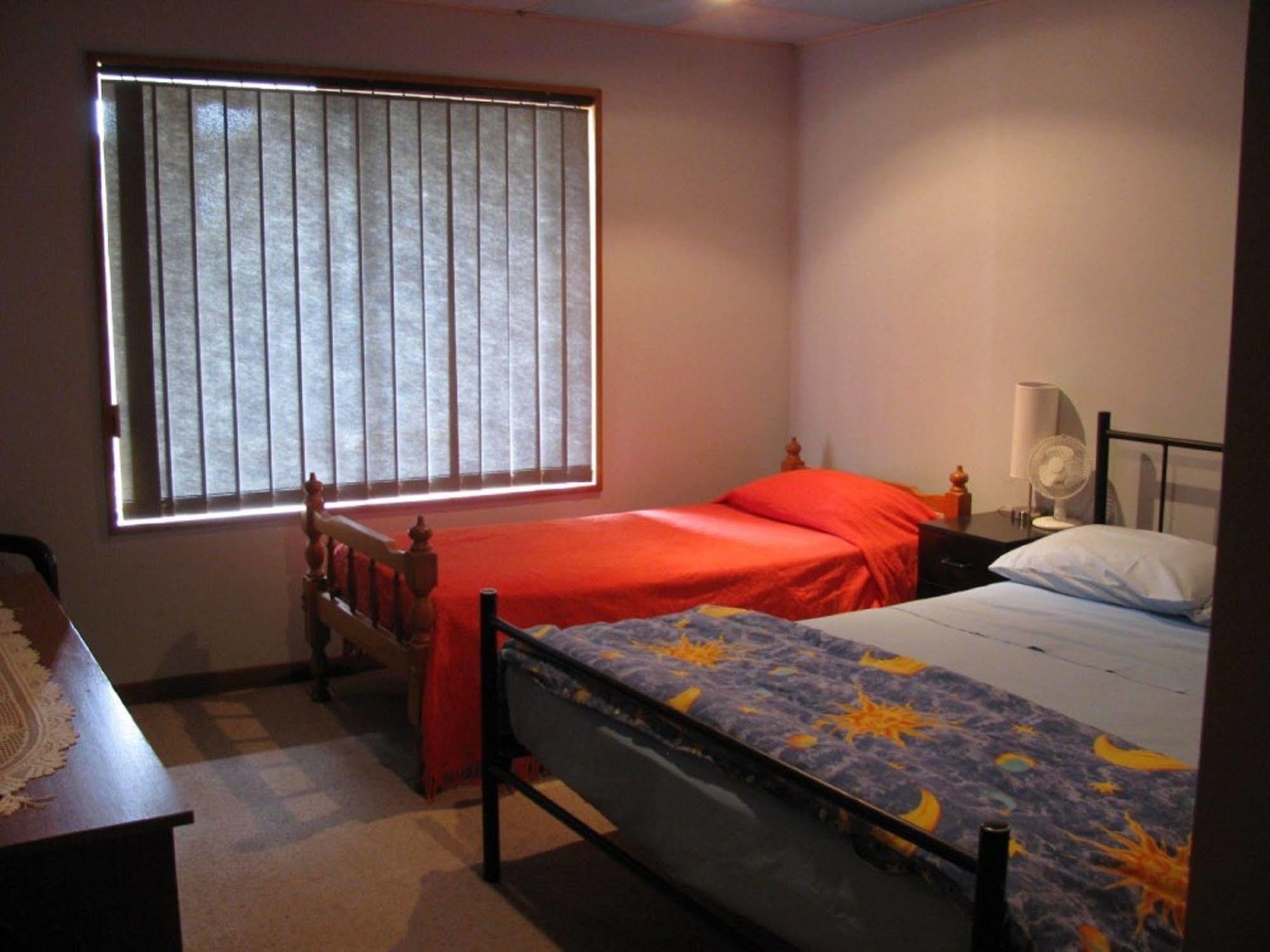 Kathys Place Bed And Breakfast Alice Springs Esterno foto